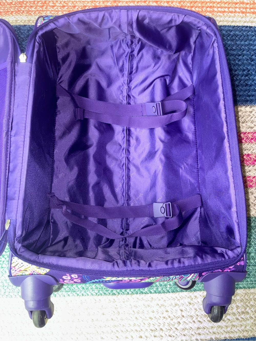Vera Bradley Purple Paisley 4-Wheel Spinner Carry-On Luggage Suitcase - Picture 8 of 9
